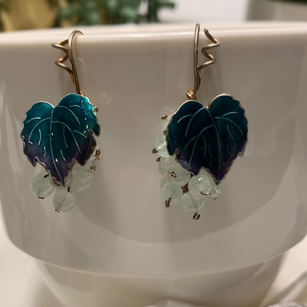 Drop earrings